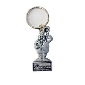 Viintage Fitzgeralds Casino Mr O'Lucky Metal Keychain Vegas Reno Tunica Blk Hawk